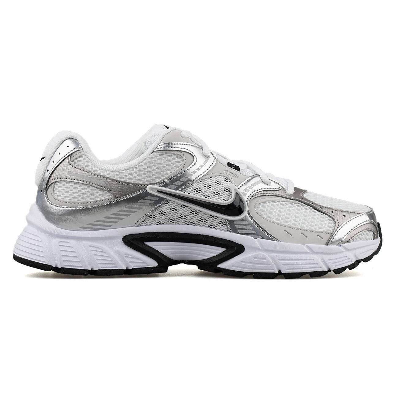 Nike HJ5228 V5 RNR Spor Ayakkabı Beyaz-Siyah - 1