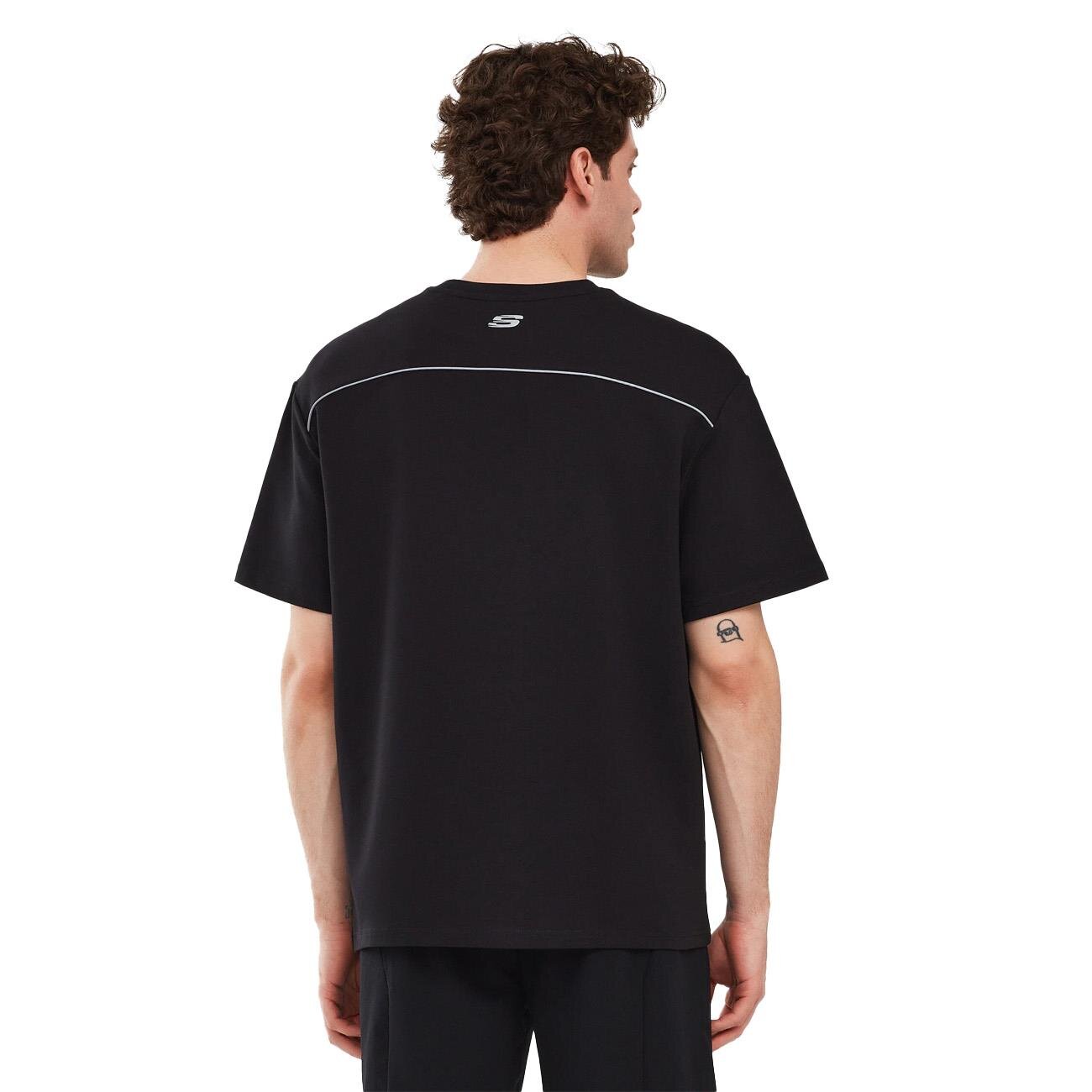 Skechers S231094 Graphic Tee Reflect Logo Oversize Tişört Siyah - 5